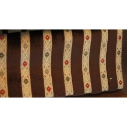 Plusz paski żakard brąz